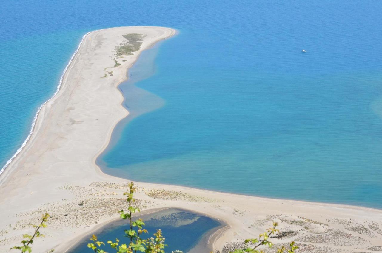 Casa Benny Difronte Al Mare Daire Oliveri Dış mekan fotoğraf